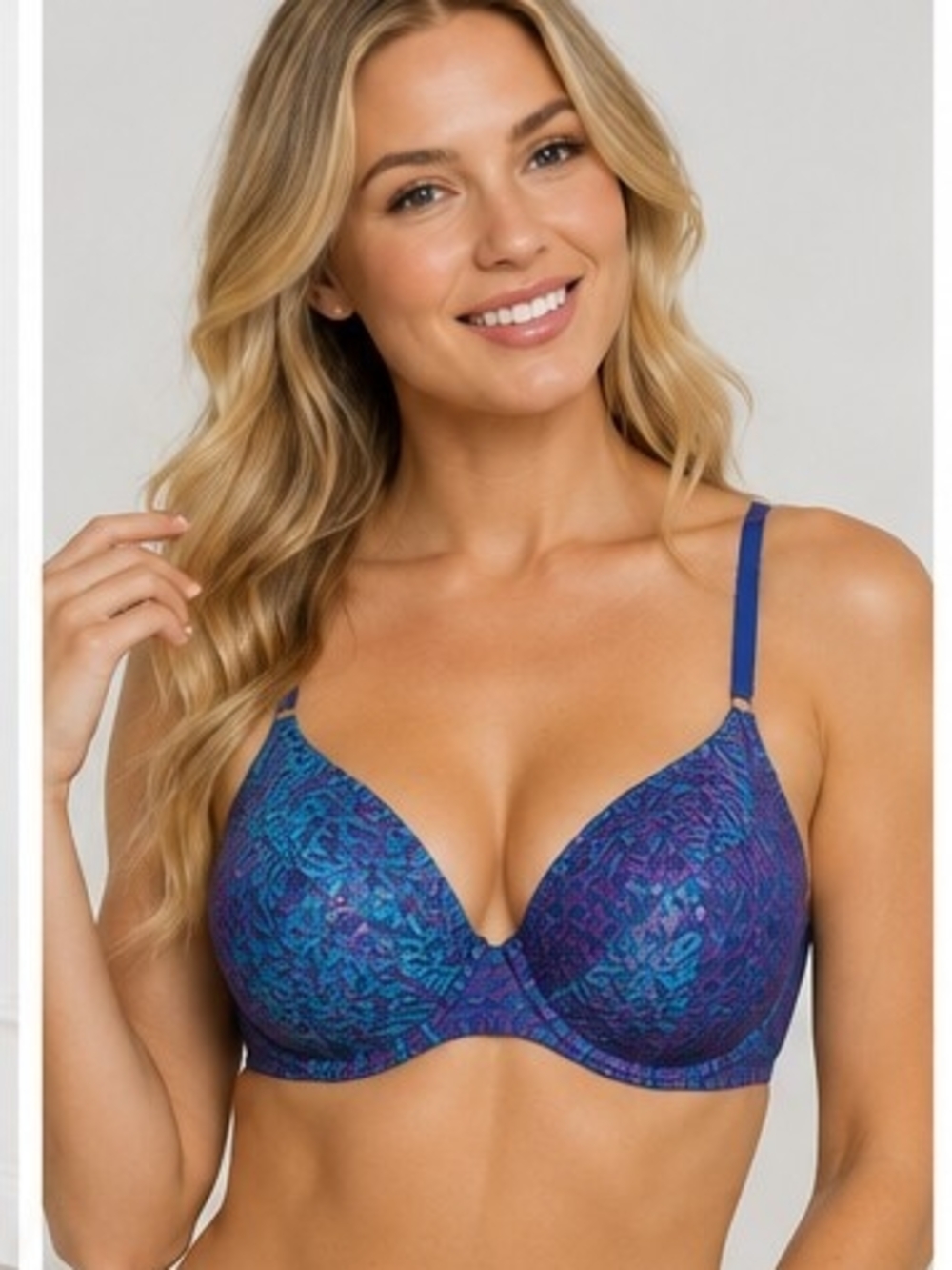Victoria Secret Plunge Bra in Blue-Purple Print
